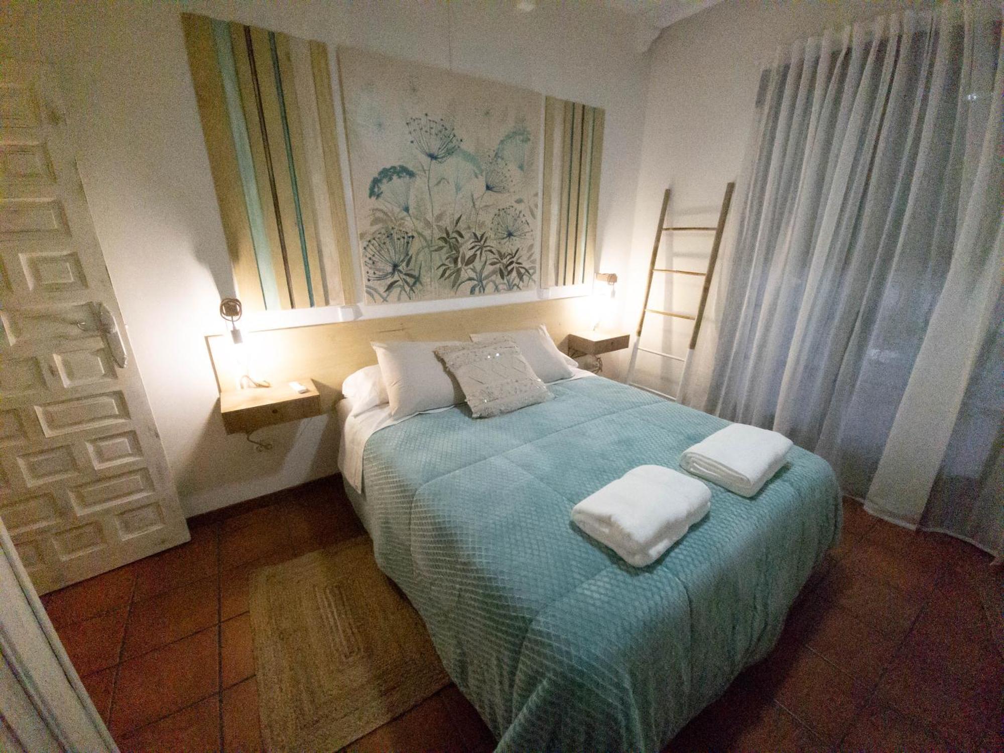 Casa Valdesanmartin - Country House, 10500Sqm, Pool, Paddel & Bbq El Tiemblo Luaran gambar